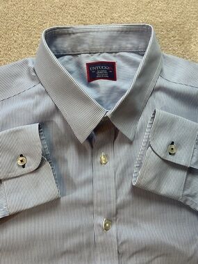 UNTUCKit Mens XL Blue White Striped Wrinkle Free Cotton Button Down Shirt‎